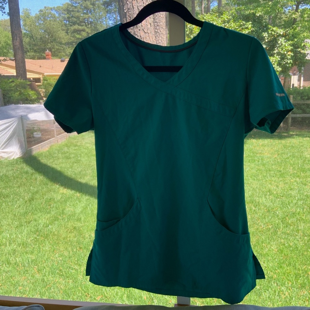 Sketchers teal scrubs top and bottom size small
